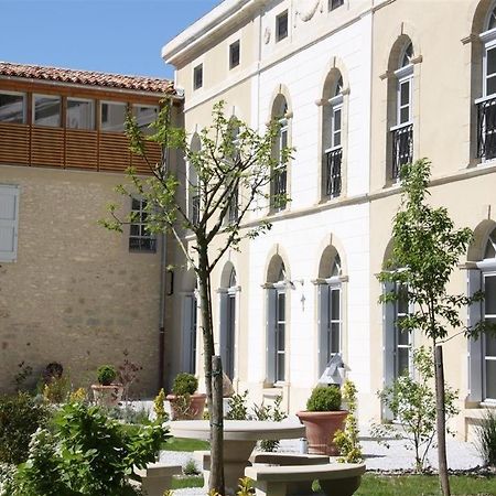 Auriac-sur-Vendinelle Le Gite Du Chateau מראה חיצוני תמונה